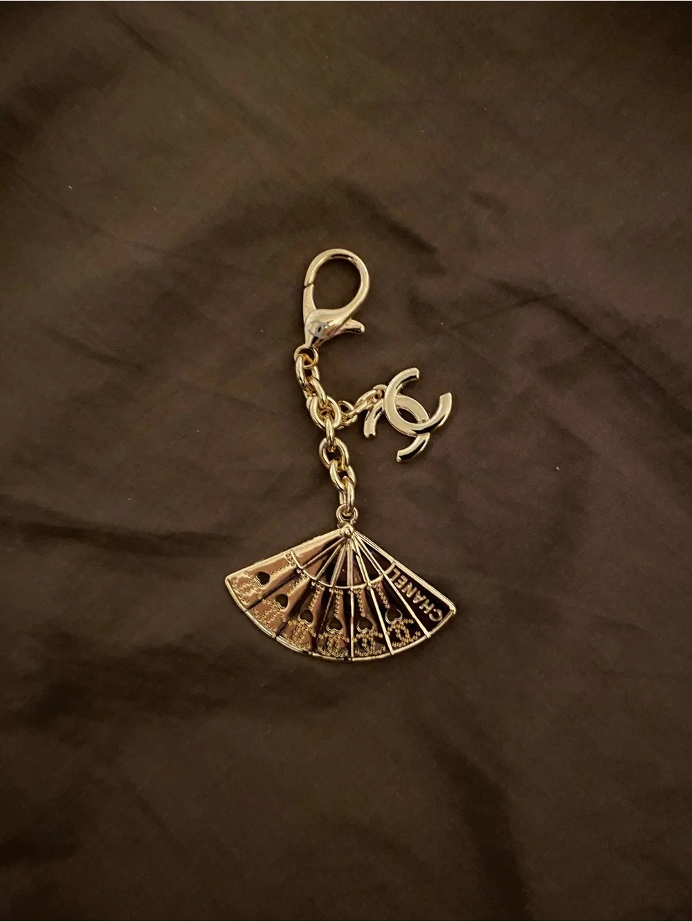 Gold-Tone Fan Charm Keychain